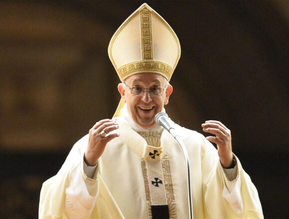 World tributes pour in for Pope Francis