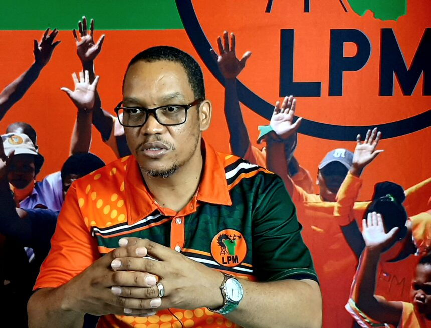 Swartbooi LPM pledges support despite job plan doubts