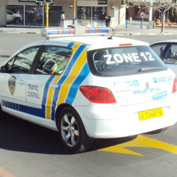 City Police Traffic Tips – The dangers and penalties of wrong-side parking