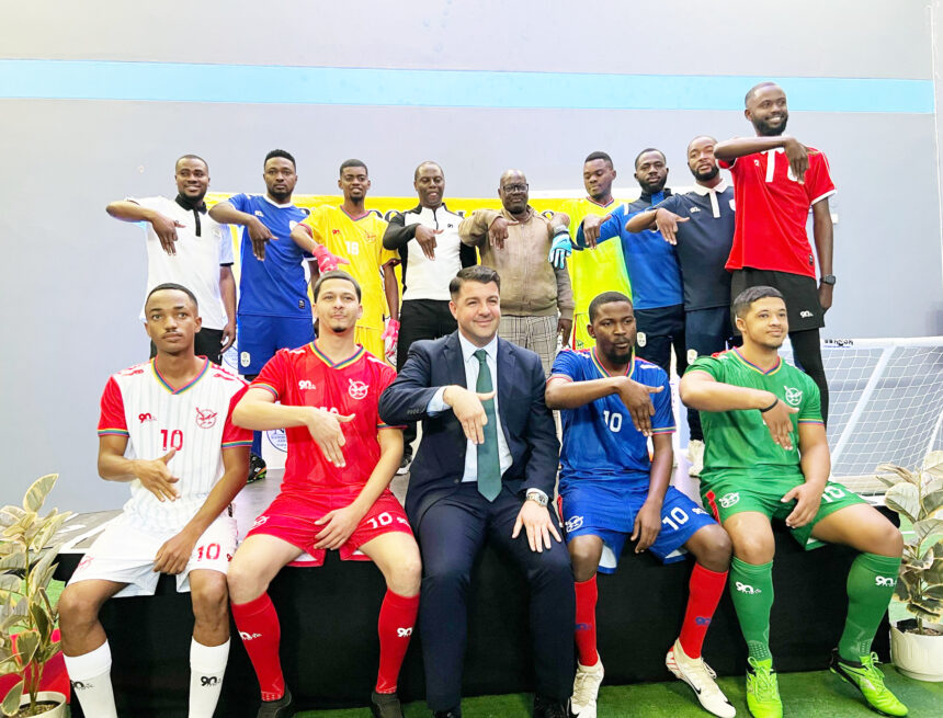 Ballotti donates paint as Ekandjo gives gear