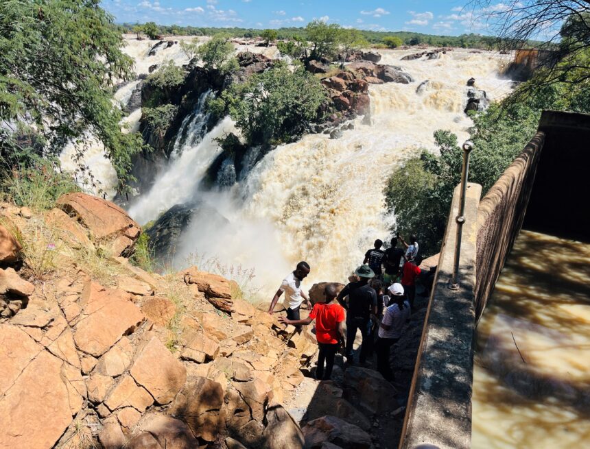 waterfalls Ovanhu omayovi va talela po ewomeva laRuacana mexuliloshivike