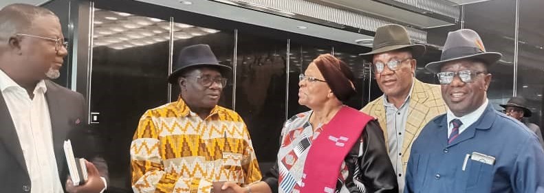 Otjiṱiro Otjindjandja irimwe romapu NNN ngu ma undjirwa okuzengurura