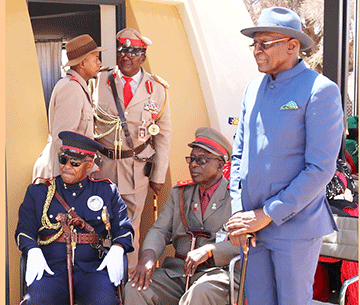 OMBARA-OTJITAMBI-KATJIUA Ovaherero venongongo yombazu mOkahandja okuza ku ndino ndi