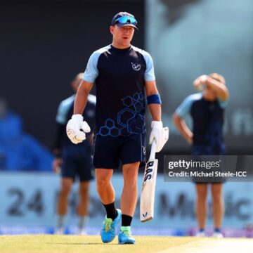 Williams to coach Eagles