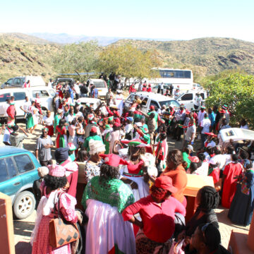 Epongo lyenene lyaNUDO vana lirundurura hena