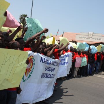 NM20151026018.jpg Fishermen’s struggles persist