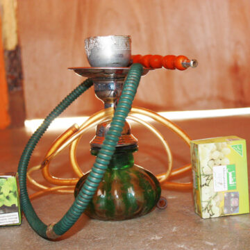 Parliament pushes for vape, hubbly ban