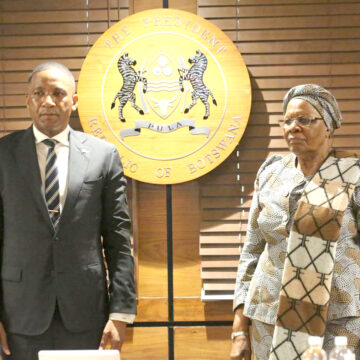 Neighbourly ties that bind Anǁare-aosis !hûǁare ras