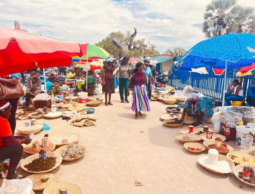 Aanangeshefa aashona ya yambidhidha shomupondo kohungi yoExpo