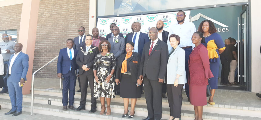 !Oë-Amseb reignites councillors’ VIP status debate 