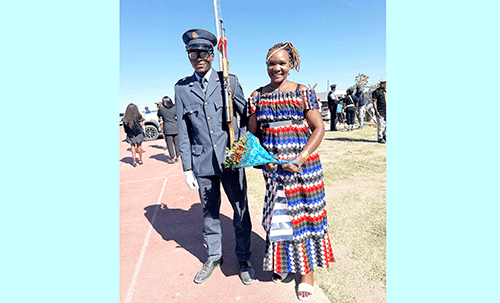 Enyanyu lyomuvali …nda mono omupolisi