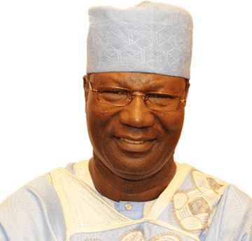 Former minister Amweelo dies