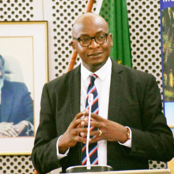 On the spot with Eveline de Klerk – Benjamin transforming Swakopmund – one day at a time