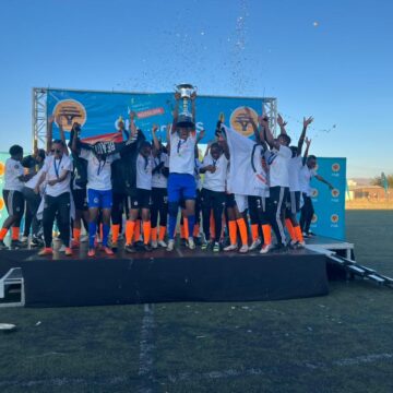 Beauties lift trophy