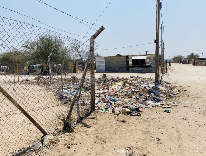 Cholera mOpuwo: Efyo limwe, vatatu meembete
