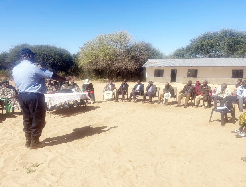 Nam, Bots strengthen cross-border ties