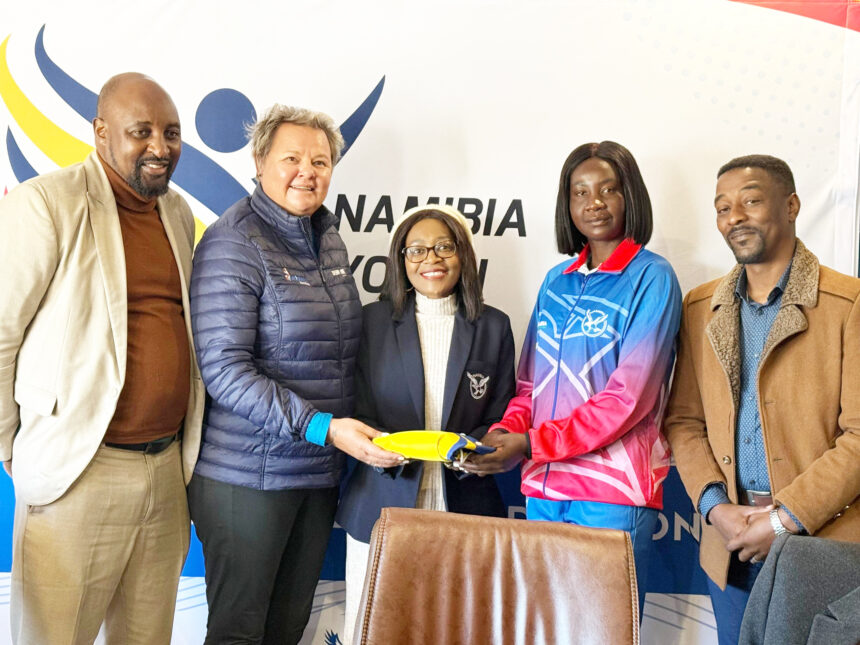 Desert Jewels depart for UAE 