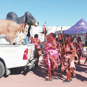 Expo Totem expo weaves national pride