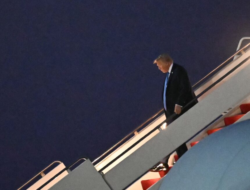 US-POLITICS-TRUMP G7 urges de-escalation as Trump makes hasty exit