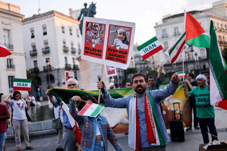 Israeli strikes on south Lebanon kill three 