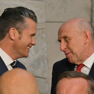 BELGIUM-NATO-POLITICS-DIPLOMACY-DEFENCE US pressures NATO to seal deal on defence spending