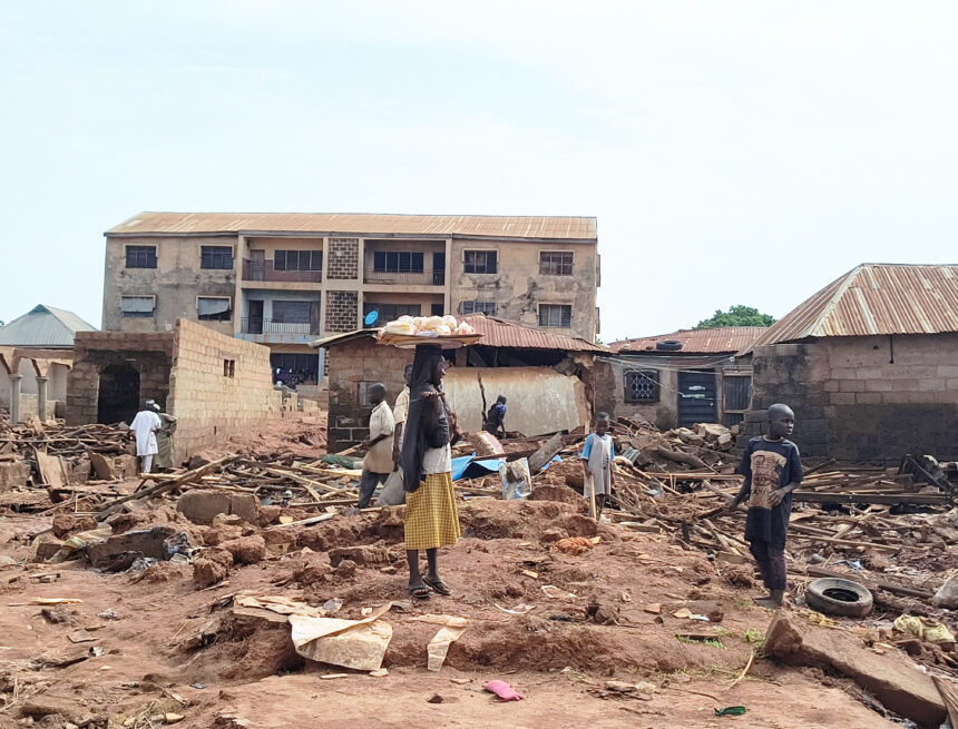 Nigeria flooding death toll jumps past 200