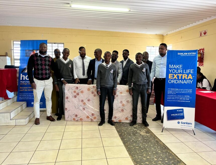 Sanlam a yandja omatalashe kovanafikola