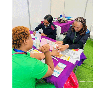 Uuministeli wuuhaku tau gandja omayakulo gamwe koTotem