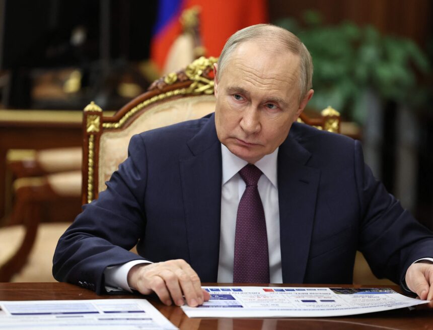 Erdogan tells Putin Israel threatens regional security