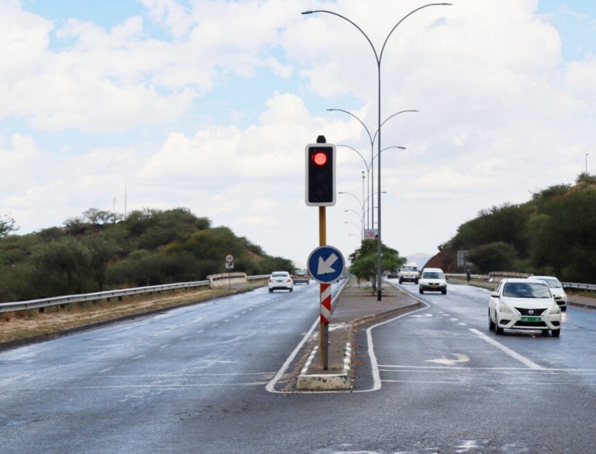 City Police Traffic Tips – Skipping a red traffic signal could be fatal