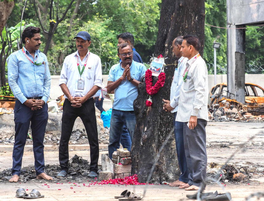 ‘India jet engines cut off moments before crash’