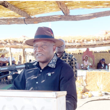 Epangero talikatengwidirapo elikwamo … Lyokurugana vakupe yimaliwa