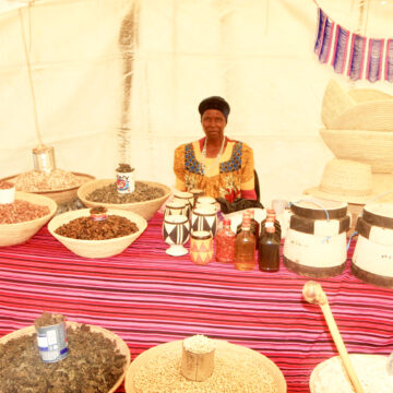 Iikulya yopamithingululwakalo apehe mpoka kiipindi kOndangwa 