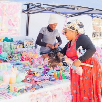 Omaulikilo oipindi kEenhana kololo 