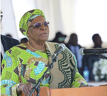 President-on-suicide Stop fighting! …Nandi-Ndaitwah tells traditional leaders