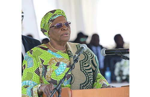Stop fighting! …Nandi-Ndaitwah tells traditional leaders