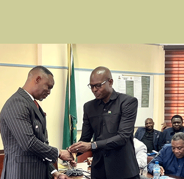 keys-govornor-Oshana Iipinge a uvaneka ombili nelongelokumwe moshitopolwa