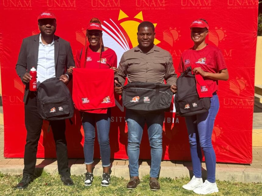 Top Score backsUnam Jaguars 