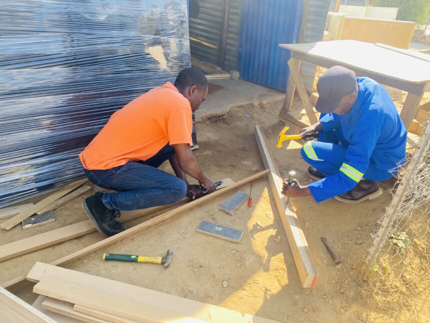 SMEs’ spotlight with Pricilla Mukokobi – Congo carpenters build a business, dream