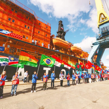 Teaghan explores North Pole