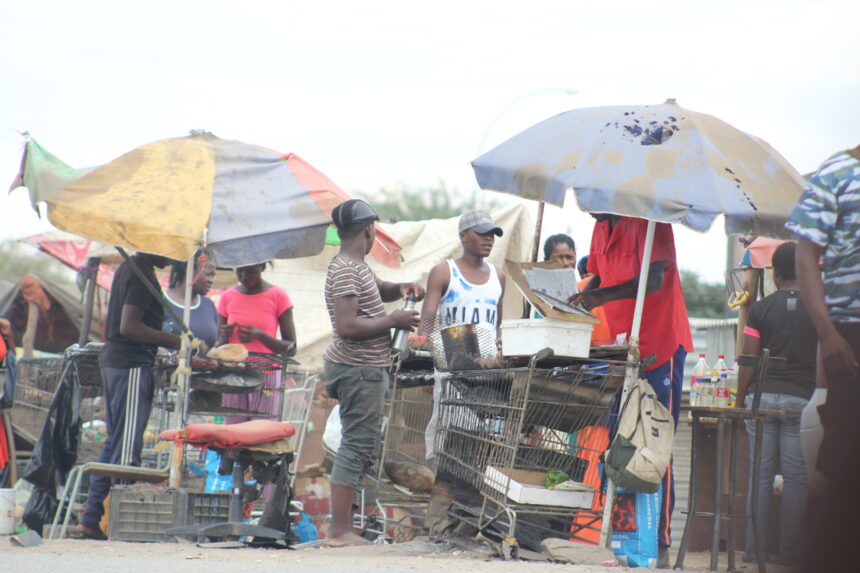 Street vendors stuck between survival and law