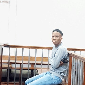 ‘Blockstaan washed bloodied teen before death’