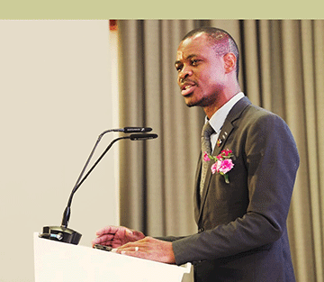 CoW-- Sankwansa dares CoW … deliver or lose N$750m