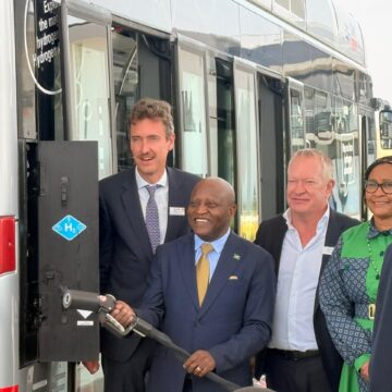 Ngurare sets green hydrogen dream in motion … Namibia’s first refuelling facility opens