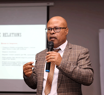 Mukurona gwa New era kuna kuhundira vakare novanambudi wononkondo