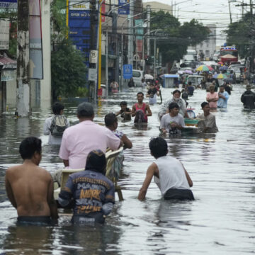 Philippines cancels classes, flights as new storm looms