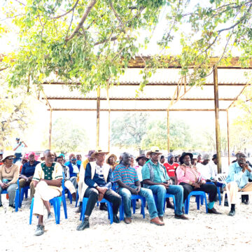 scammers, Ovakulupe vaKaku va lulilwa kokatoo