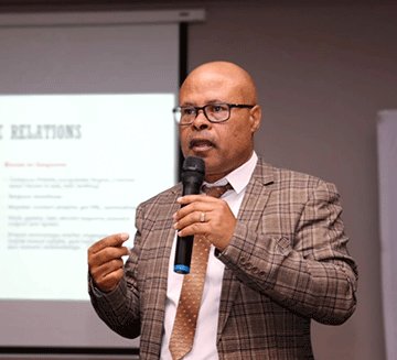 New-Era-CEO Mukurona gwa New era kuna kuhundira vakare novanambudi wononkondo