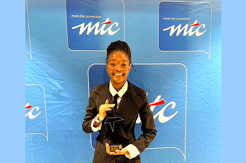 DJ-Shapange Shapange a sindana epapa lyomupopidhingi omukiintu gomaudhano