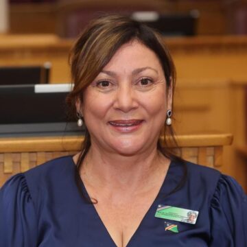 Omeva akaka a etala ovanafikola koRundu- Steenkamp 